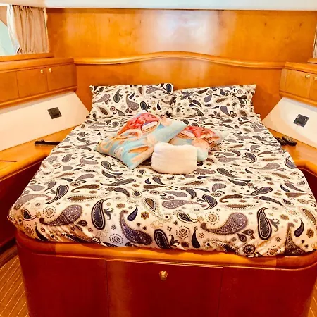 Botel Rizzardi 53